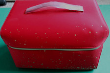 Estée Lauder Red Vanity Case With Gold Stars Large 11" x 8" x 7 inch Immaculate