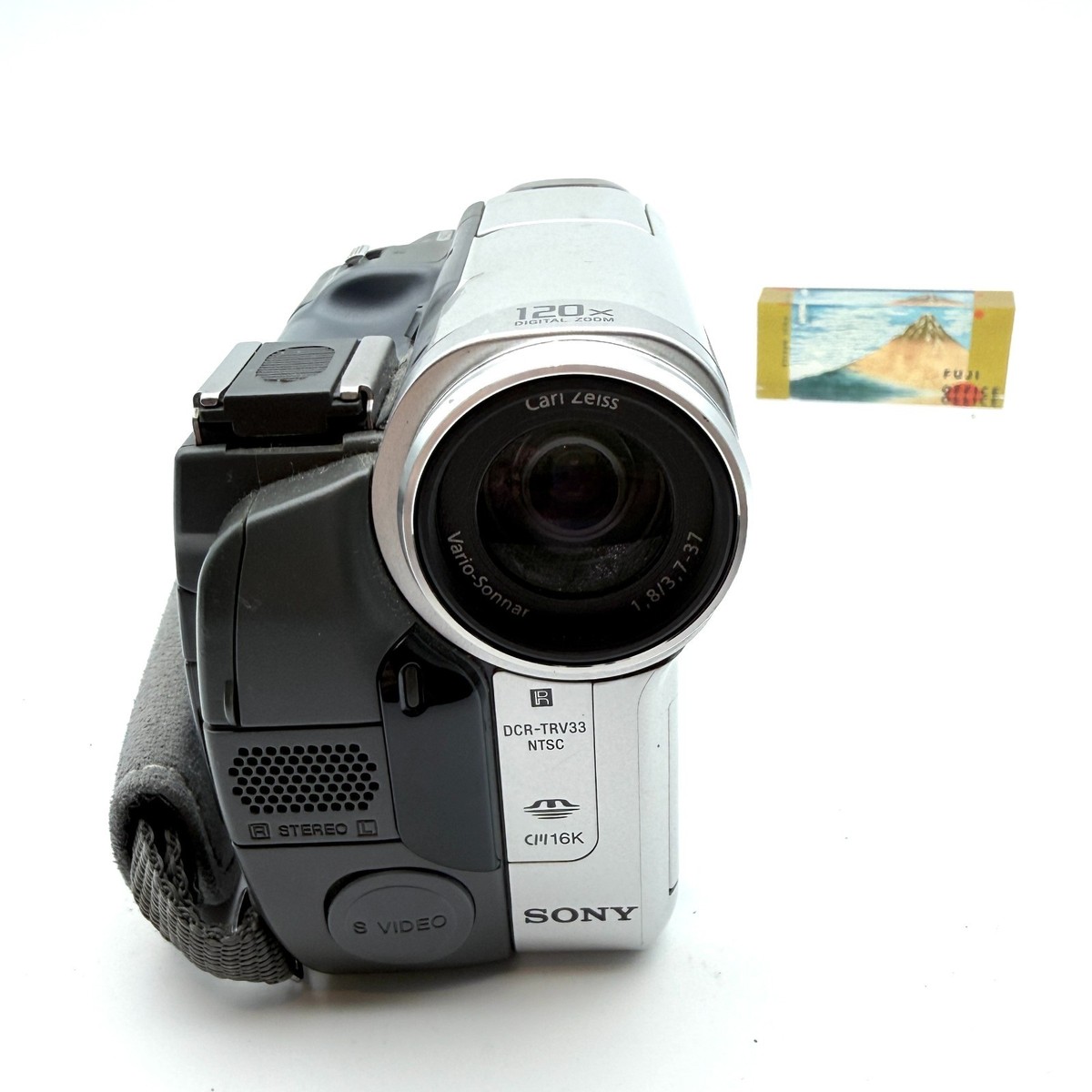 SONY DCR-TRV33K MiniDV Handycam Carl Zeiss Vario-Sonnar Mega Pixel