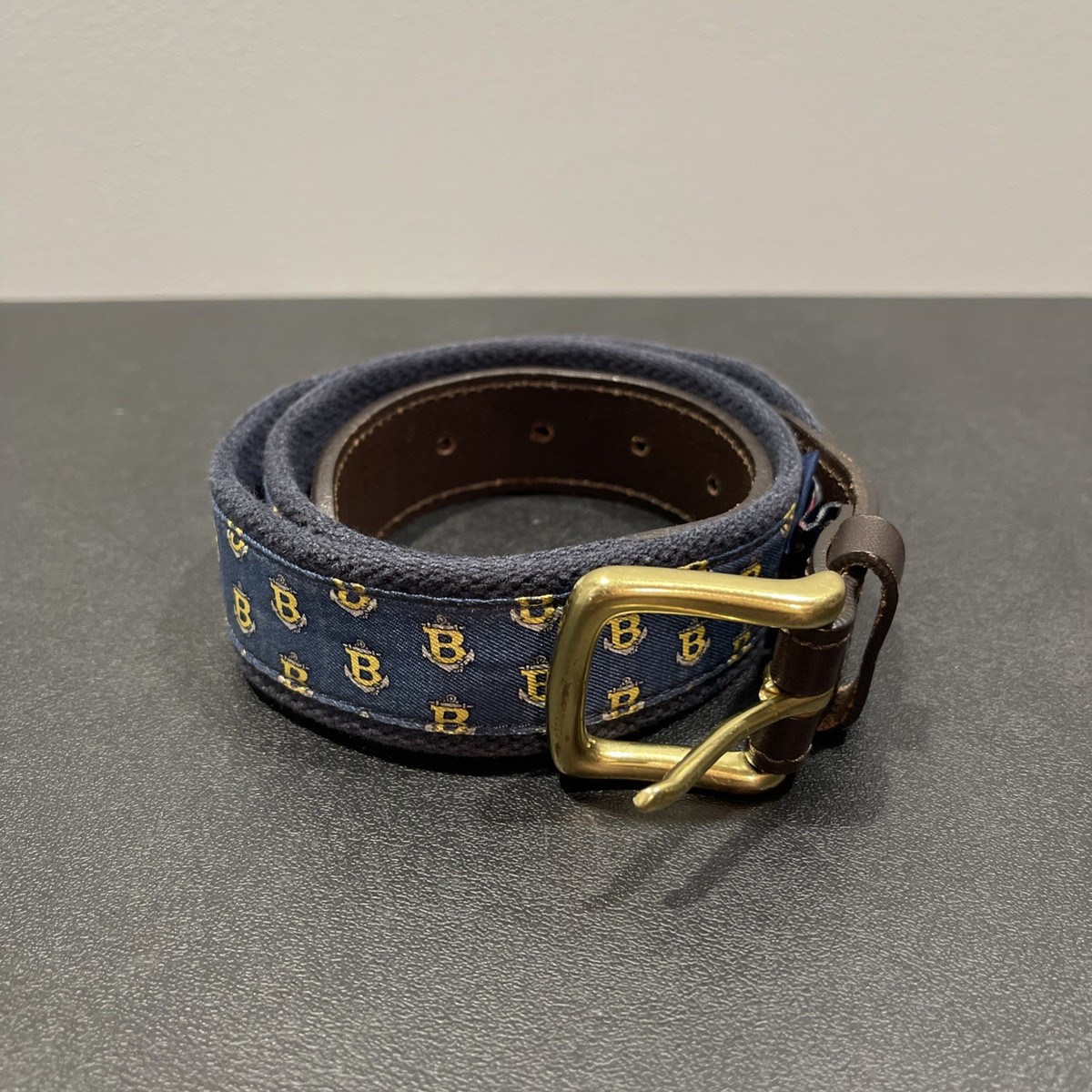 Vineyard Vines Belt Mens Size 30 Blue Anchors Brown Leather  display picture 1