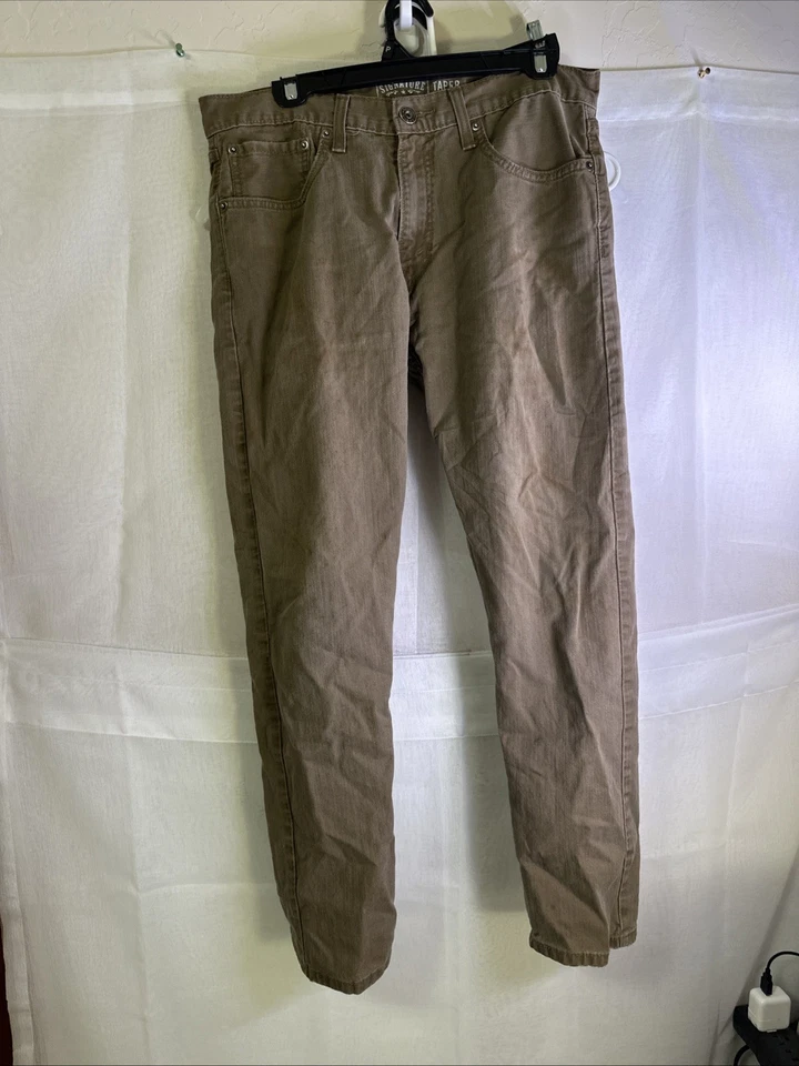 Levi’s Jeans Signature Taper 32x30 See Pictures - Image 4 of 4