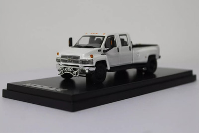 GOC 1:64 White Chevy Kodiak 4 Door 4wd Pickup Truck - New in Box