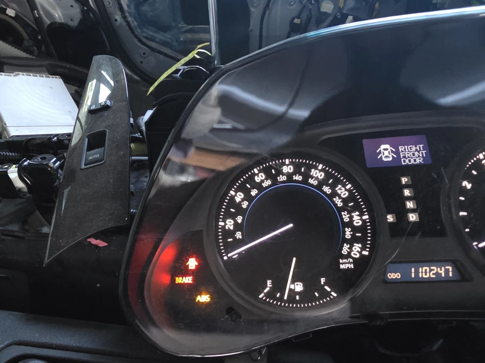 Cuadro medidor velocímetro Lexus IS250/350 AT 2006-08 SOLO 110 K 83800-53580 ÚLTIMO Foto 4 de 4