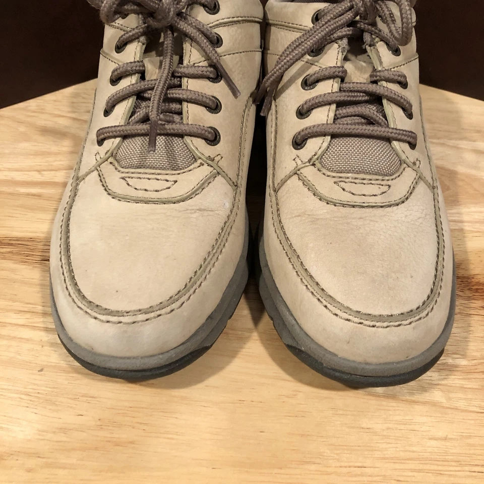 Rockport 尺码 9 XW 鞋 世界巡回赛 经典磨砂 — 第 4/4 张图片