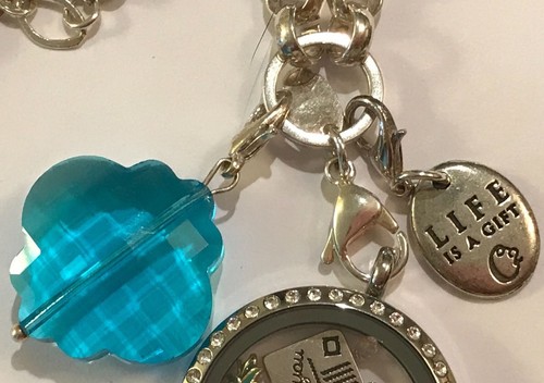 ❤️AUTHENTIC ORIGAMI OWL ~ AWAY VACAY I'LL WRITE LOCKET CHAIN CHARMS & DANGLES❤️ - Picture 3 of 7