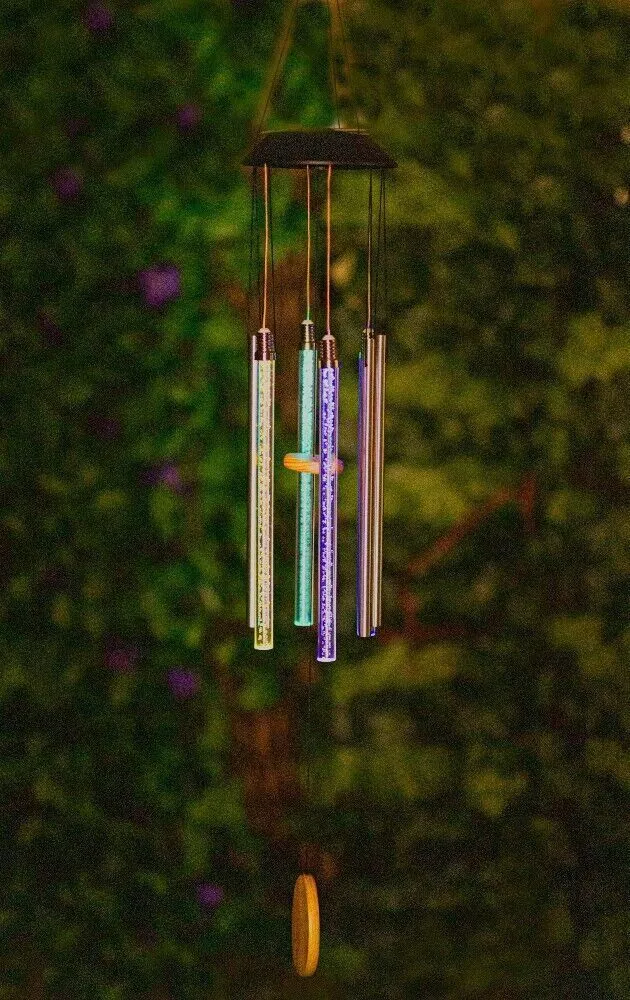 Hanging wind 2024 chime solar lights