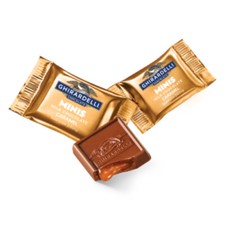 GHIRARDELLI MINI CARAMEL MILK CHOCOLATE SQUARES - USA IMPORT 