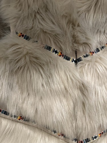 New Directions Womens Ivory V Neck Sleeveless Faux Fur Vest Jacket Size Small - Picture 3 of 7