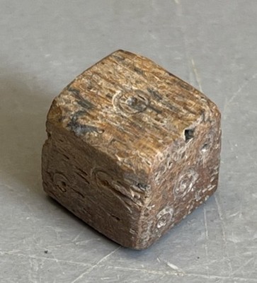 Antike römische Knochen Spielwürfel Karte 1. - 3. AD