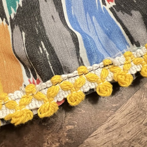 2 Vintage Pillowcases Colorful Harlequin Diamond Braid Trim Thomaston Mills - Imagen 5 de 9