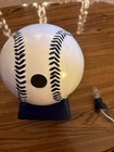 YANKEES Ceramic electric stand up Light 9 Inches Tall Hand Painted — photo 5