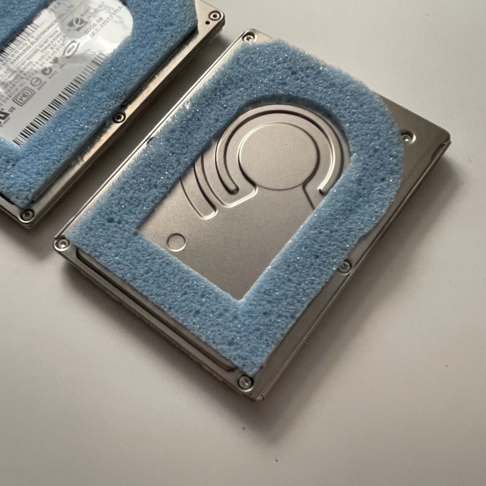 Replacement Hard Drive MK1231GAL / HS12YHA for Apple iPod Classic 7th Gen 120gb - Image 4 of 4