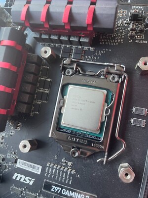 MSI Z97 Gaming 7 + Intel I7 4790k CPU + 16GB HyperX Savage DDR3 +