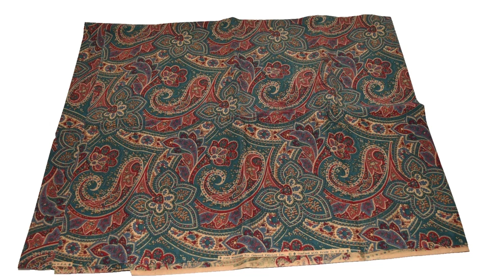 Vintage Joan Kessler for Concord Fabrics Green Red Paisley Fabric 44" x 2 Yd 22" - Image 3 of 4