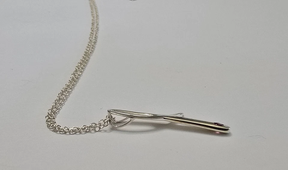 Avon Sterling Silver 925 Pink Cubic Zirconia CZ Breast Cancer Crusade Necklace - Image 4 of 4