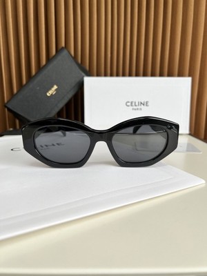 ちゃん様CELINE CAT EYE Sunglasses Celine Tortoiseshell Acetate Cat-Eye Sunglasses - Bergdorf Goodman