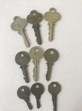ILCO Independent Lock Co Keys LOT OF 9 VINTAGE Ornate Fitchburg MASS IL84 Brass