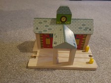 bigjigs overground station