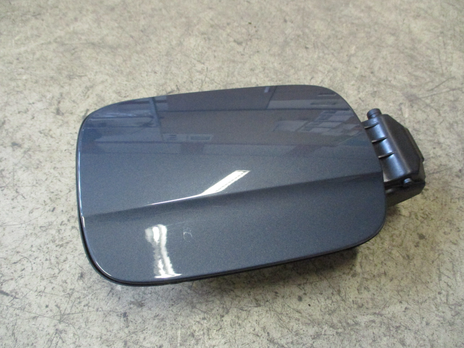Picture 1 of 6
