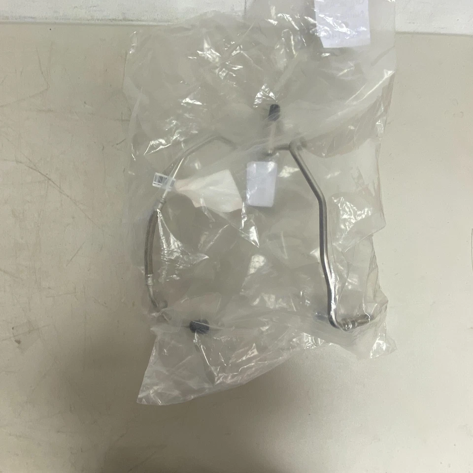 Línea de suministro de aceite del turbocompresor para BMW 550i 550i GT 550i GT xDrive 550i xDrive Foto 2 de 4