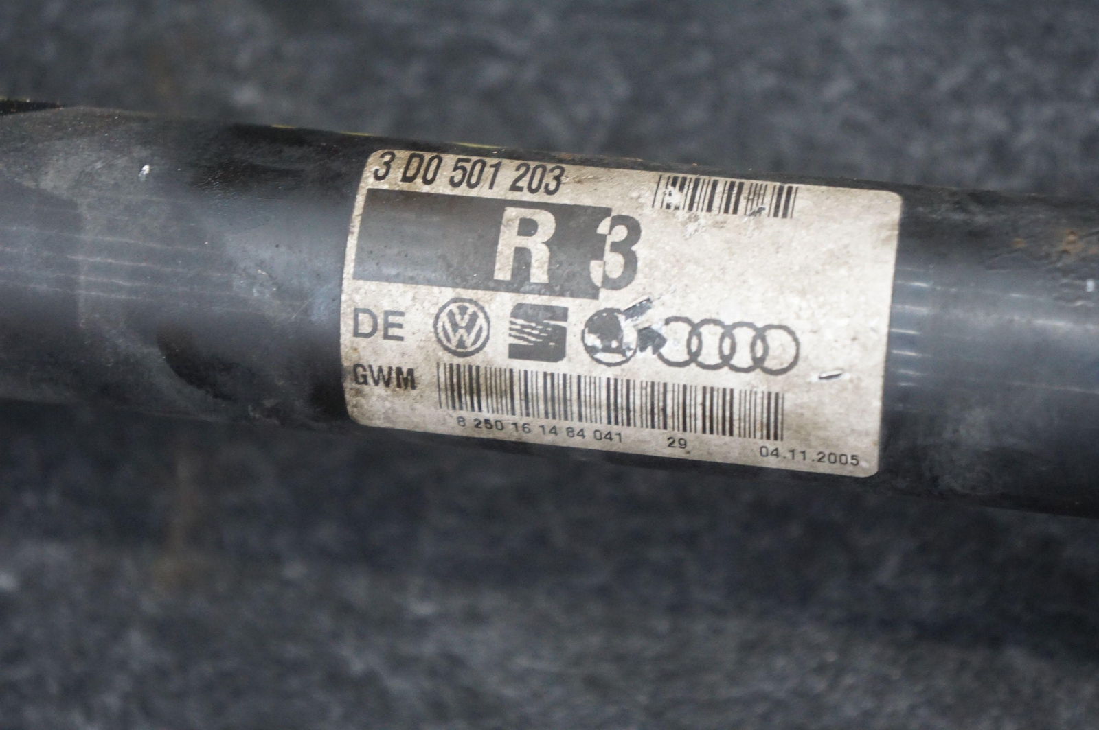 Set Rear Left Right Axle Shaft 3D0501203 Bentley Continental Flying Spur 2003-12