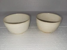Vintage Early to Mid 1900s USA Ivory Color Soup, Salad, Cereal Bowls 2 Beehive