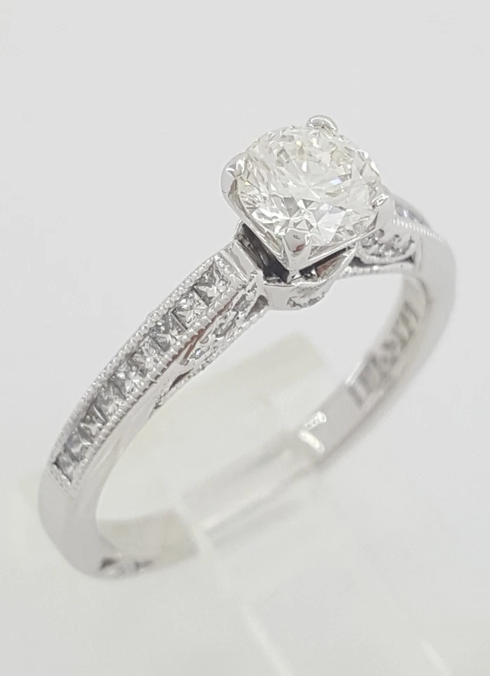 Anillo de compromiso Simply Tacori 3005RD5,5 de oro blanco de 18 k 0,91 quilates H/VS1 GIA $6.340 Foto 3 de 4