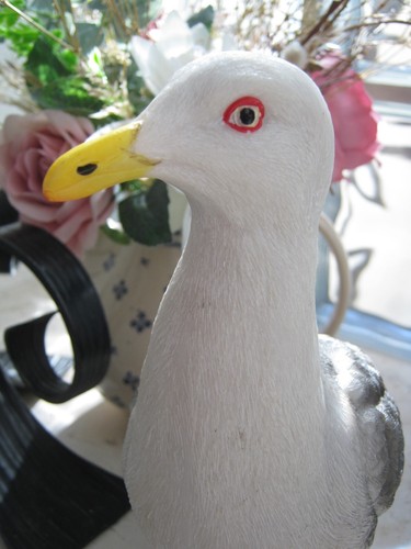 Möwe auf Poller 26 cm Polyresin Deko Figur Maritim Garten Teich Meer - Bild 6 von 9
