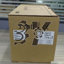 ONE NEW ABB ACS355-03E-44A0-4 22KW converter