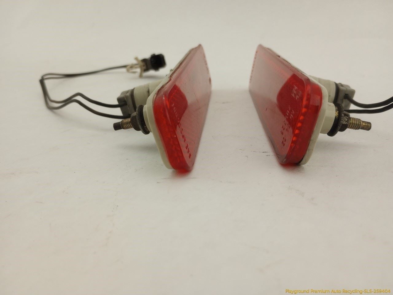 Maserati Quattroporte 2003-2008 Rear Left, right Rear bumpers Pair