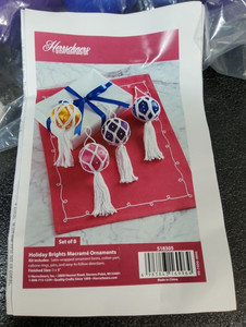 Herrschners Holiday Brights Macrame Kit 518305 Makes 8 Macrame Ornaments