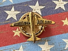 RARE Variation 1930's NORTHWEST AIRLINES Service Lapel Pin NWA DC3 Aircraft