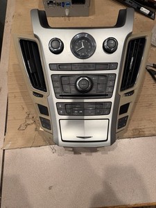 08 - 12 CADILLAC CTS CD NAVIGATION A/V CONTROL PANEL OEM SDN 25837755