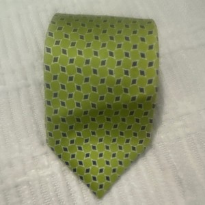 Jos. A. Bank Men’s Green/White/Gray Geometric Woven 100% Silk Tie w/ Logo