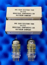 2 Raytheon CK 5751 Vacuum Tubes Triple Mica / Ruggedized 12AX7 /Horseshoe Getter