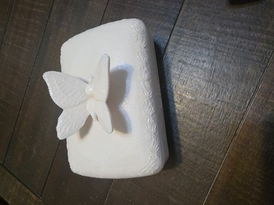 Vintage Jeannette Pink Milk Glass Butterfly Cigarette Box With Lid, 2  Ashtrays