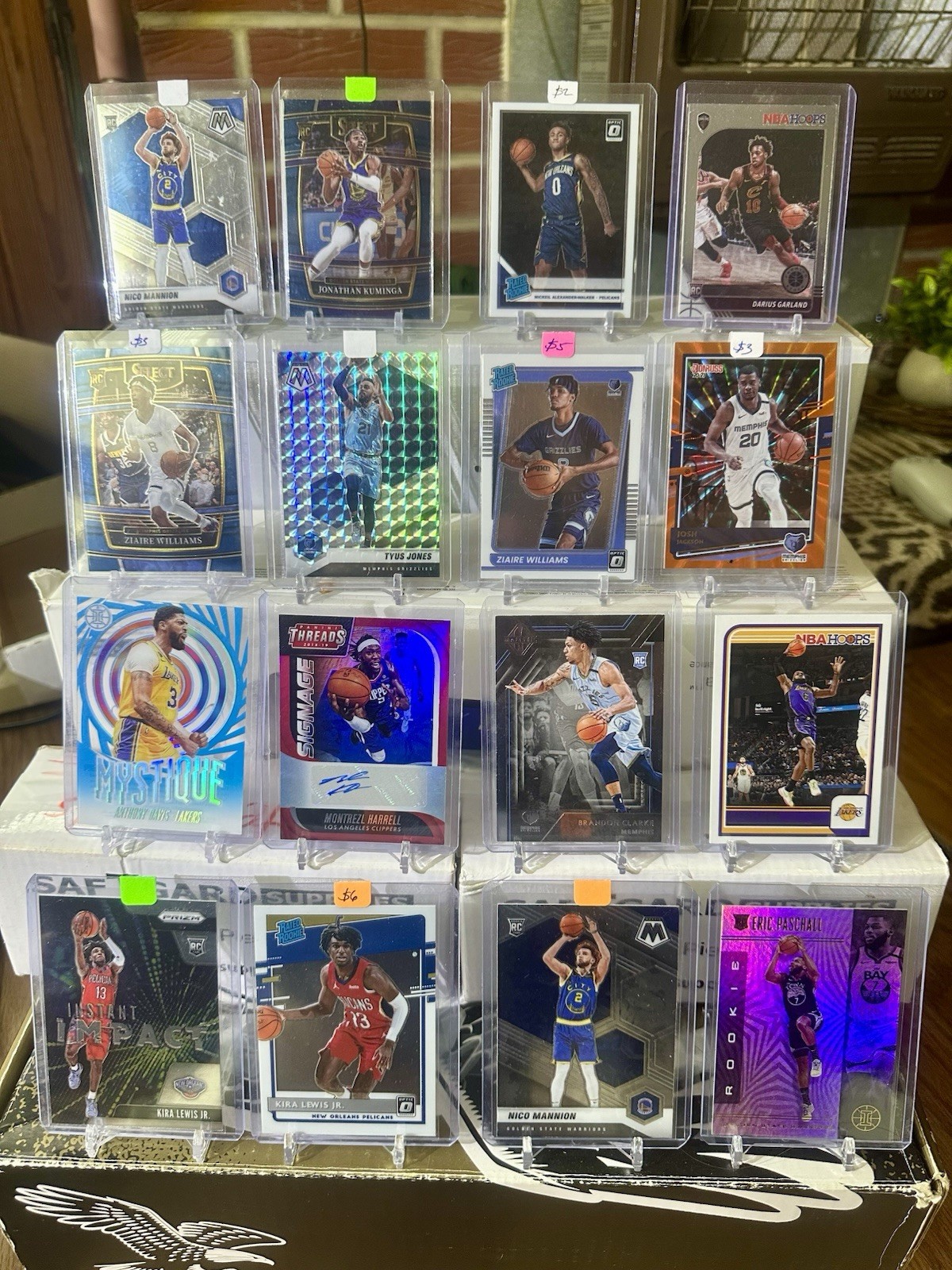 👀 🔥 Lot Of 80 Sports Cards ) Auto , Patch , Serial Numbered, Rc, Holo, Prizm + view 7