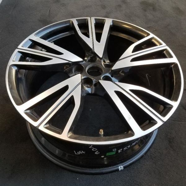 BMW i8 2014-2017 Rear Left Wheel Black P/N 56086206