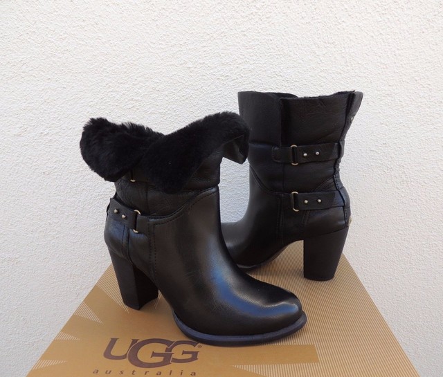 ugg jayne boots black