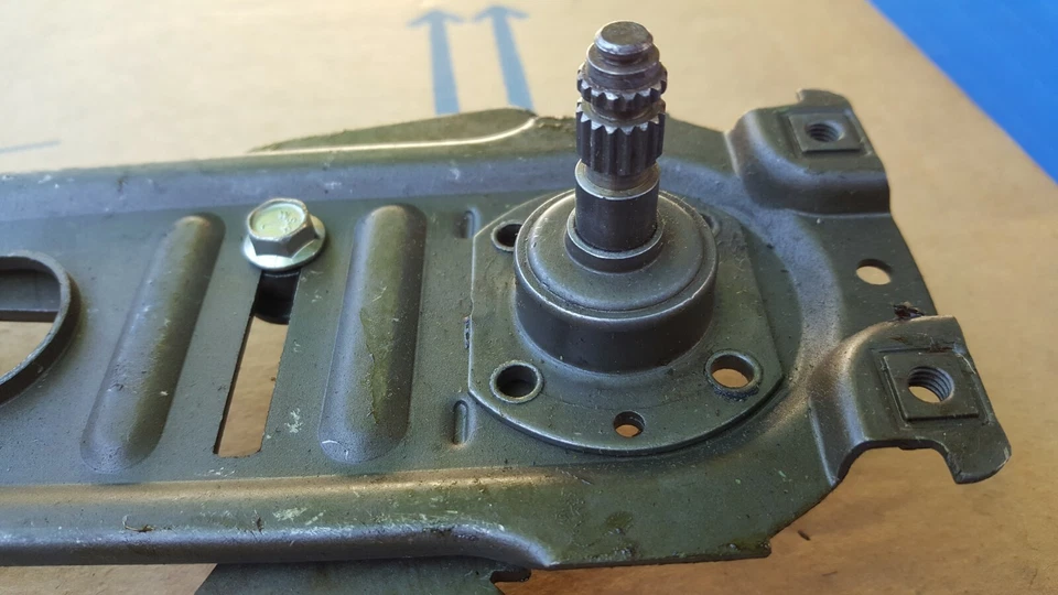 Regulador ventana manual mercedes-benz w123 cupé 280ce 230c 280c nuevo oem Foto 2 de 4