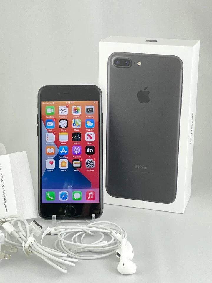 Unlocked Apple iPhone 7 32GB Black A1660 NNAC2LL/A (CDMA + GSM) 4.7" Screen - Image 3 of 4