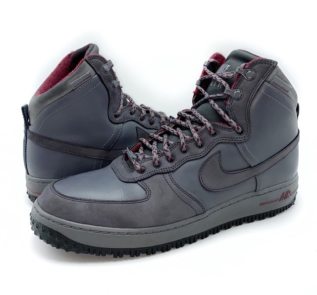 nike duckboot size 13