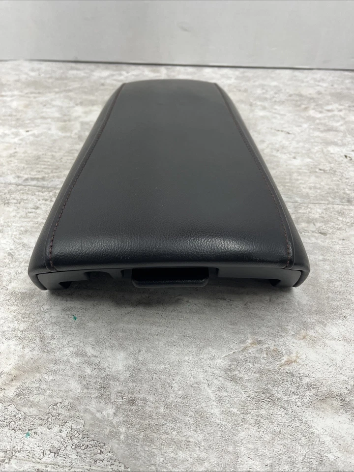 Крышка подлокотника центральная консоль Ford Edge 2011-2014 годов выпуска черная угольно-коричневая от оригинального производителя - Изображение 4 из 4