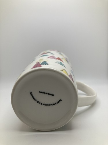 Taza de 6" Yravel con coloridos árboles de Navidad - Imagen 6 de 7