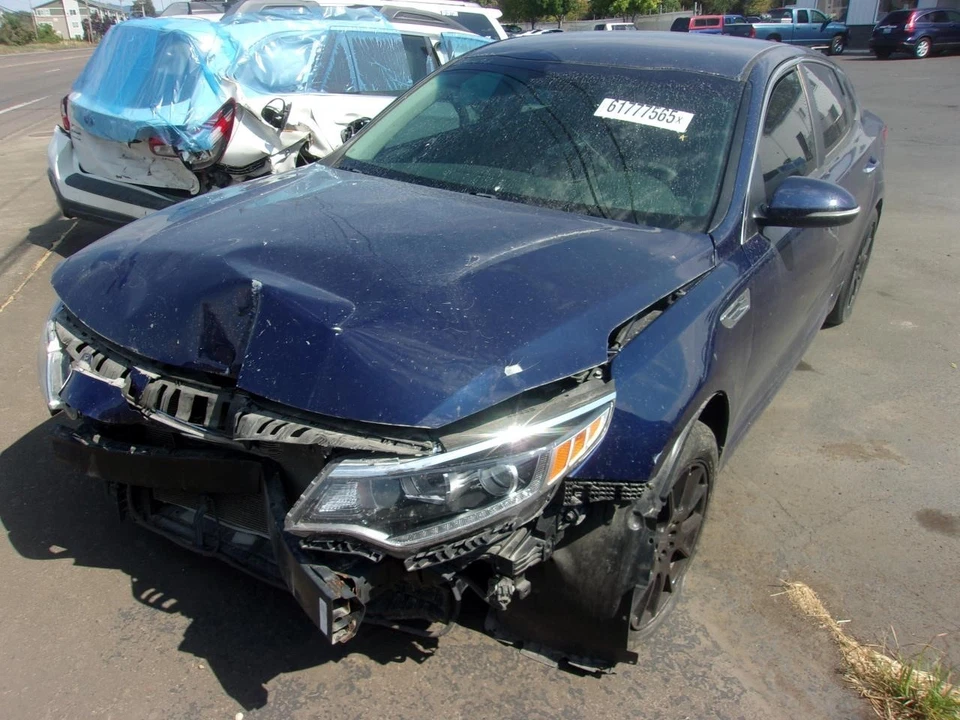 Manija de puerta exterior trasera izquierda usada se adapta a: Kia Optima 2017 montaje puerta trasera EE. UU. Foto 2 de 4