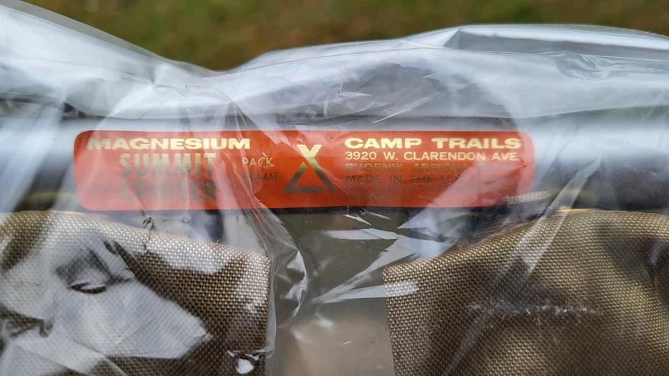 Mochila de senderismo vintage con marco de aluminio magnesio marco marrón Foto 4 de 4