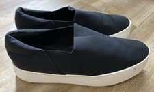 Vince Warren Black Platform Skate Sneakers Women  s size 8