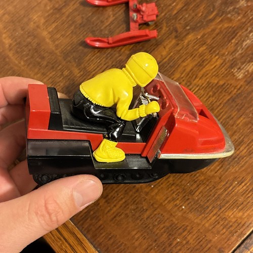 RARE VINTAGE SKI Bob DOO STROMBECKER SLOT Racer Sled SNOWMOBILE As Is For Parts - Picture 17 of 19