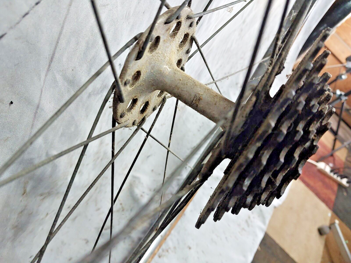 Roue vélo route Campagnolo Hyperon Roue vélo route Campagnolo Hyperon