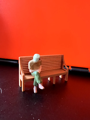 O Scale Station Bench (4)
