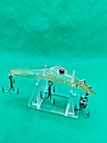 vintage fishing lure PING-A-T "RARE" HARD TO FIND COLOR GREAT FOR WALLEYE FISHIN